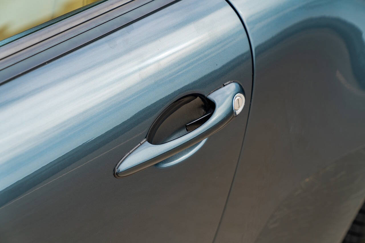 Used 1995 Porsche 911 Cabriolet image 35