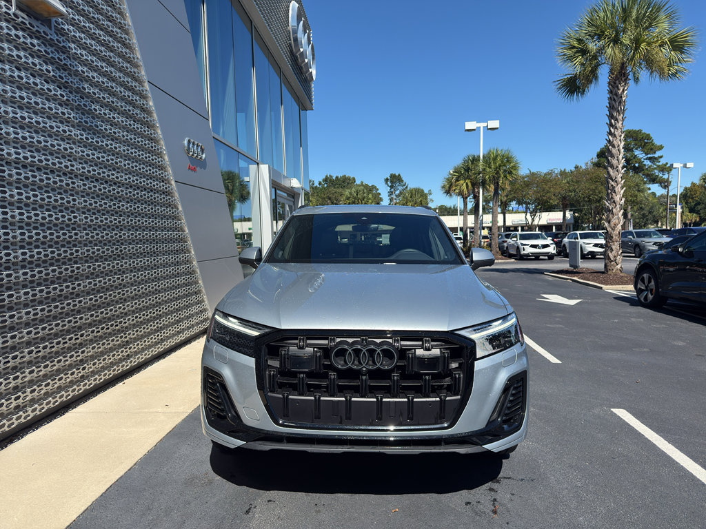 Used 2025 Audi Q7 2.0T Premium Plus w/ Premium Plus Package image 2