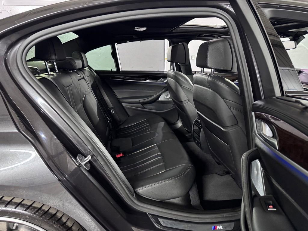 Used 2019 BMW M550i xDrive AWD/4WD image 52