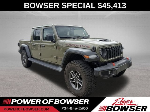 Used 2025 Jeep Gladiator Mojave w/ Convenience Group AWD/4WD image 9