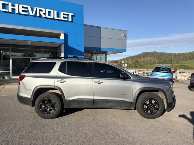 Used 2023 GMC Acadia AT4 w/ Preferred Package image 3