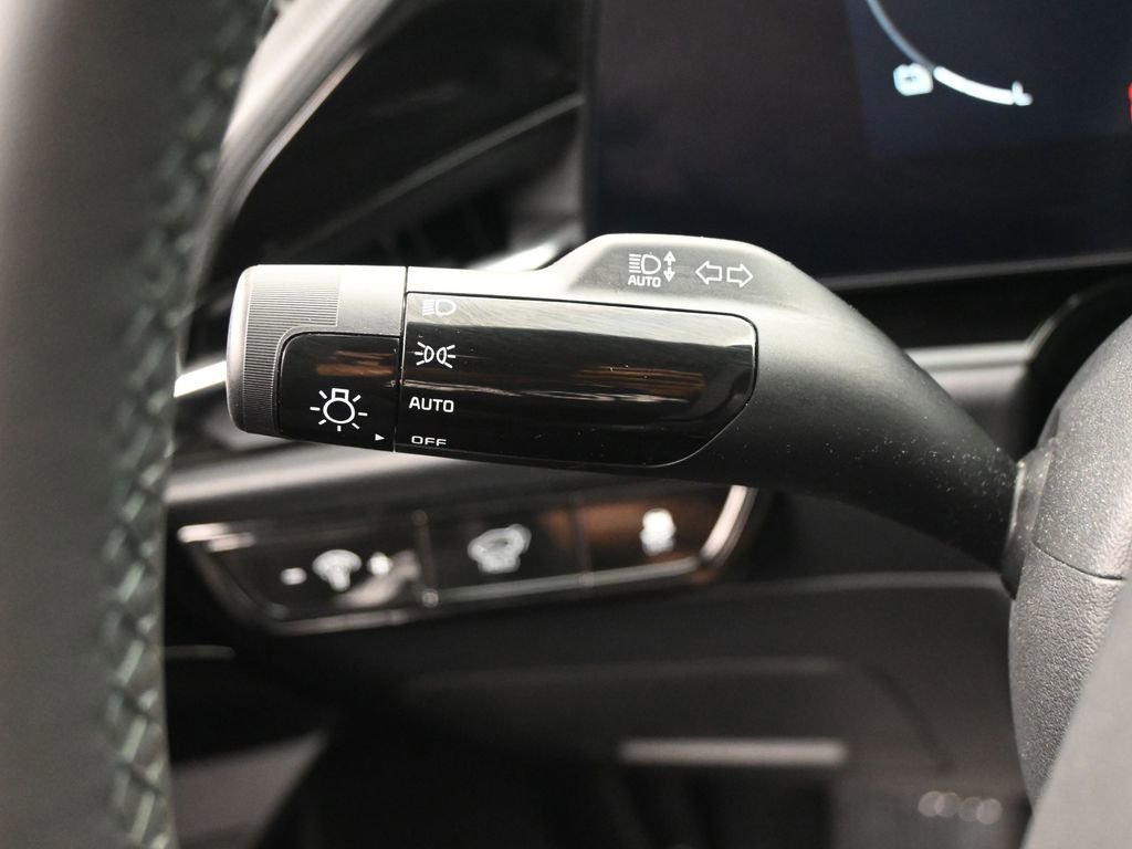 Used 2024 Kia Niro Wind w/ Wind Preserve Package image 19