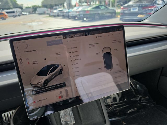 Used 2025 Tesla Model 3 Performance AWD/4WD image 25