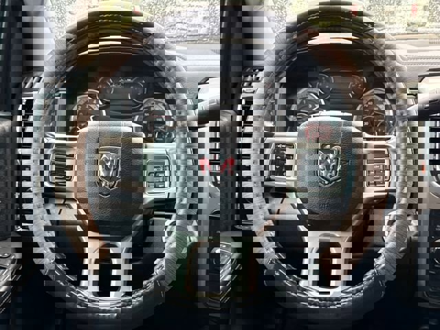 Used 2016 RAM 5500 Laramie image 15