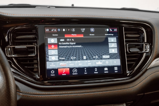 Used 2024 Dodge Durango GT AWD/4WD image 18