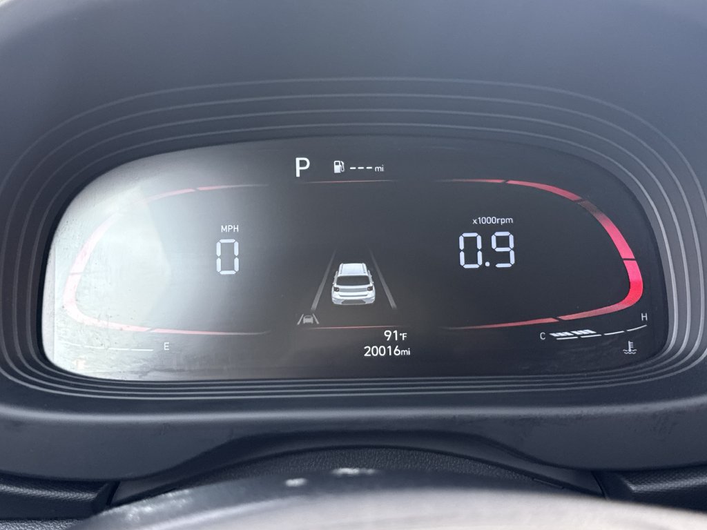 Used 2025 Hyundai Venue SE FWD image 29