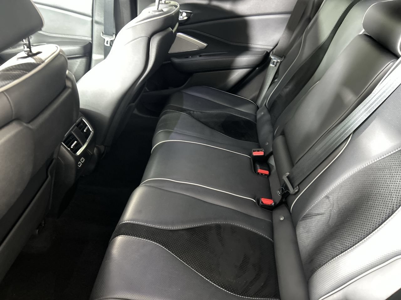 Used 2020 Acura RDX w/ Advance Package AWD/4WD image 25