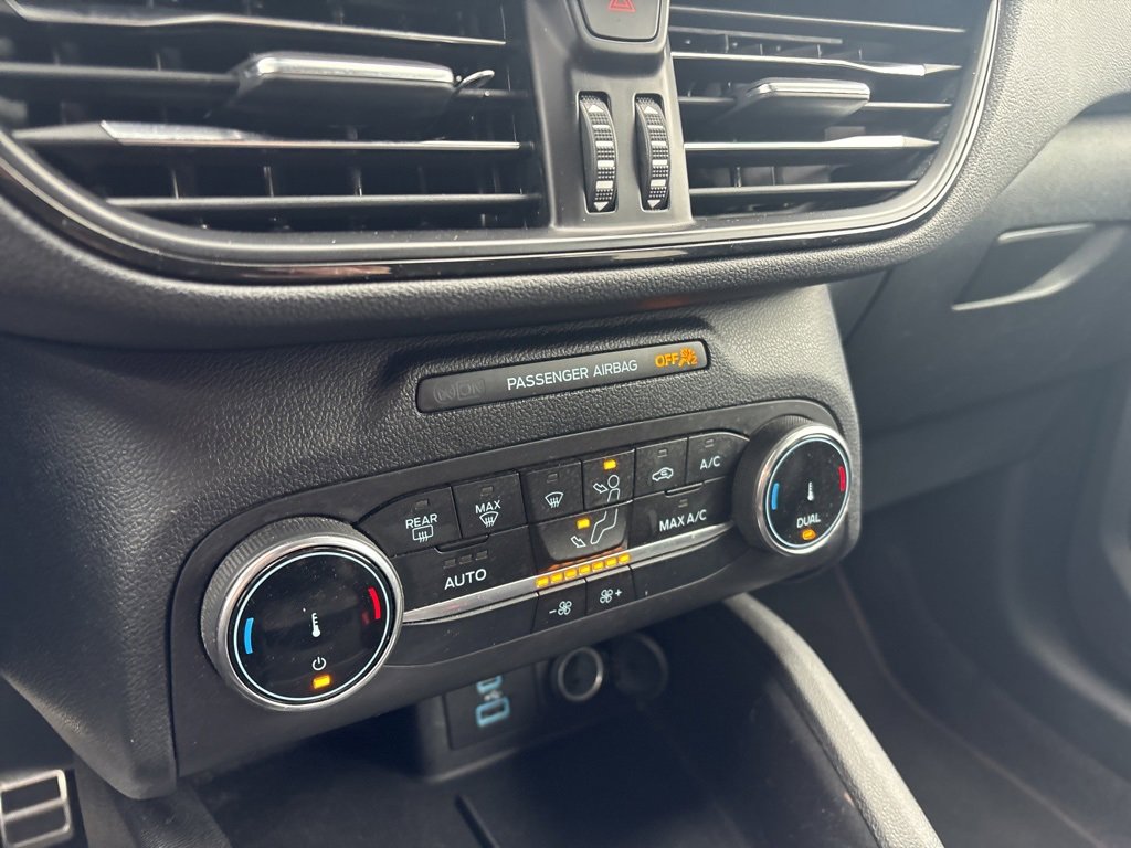 Used 2023 Ford Escape ST-Line image 33