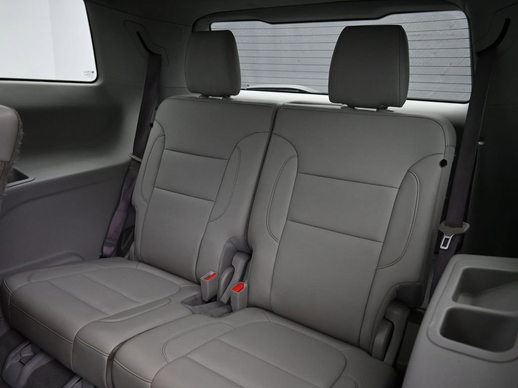 Used 2021 GMC Acadia SLT w/ Premium Package image 23