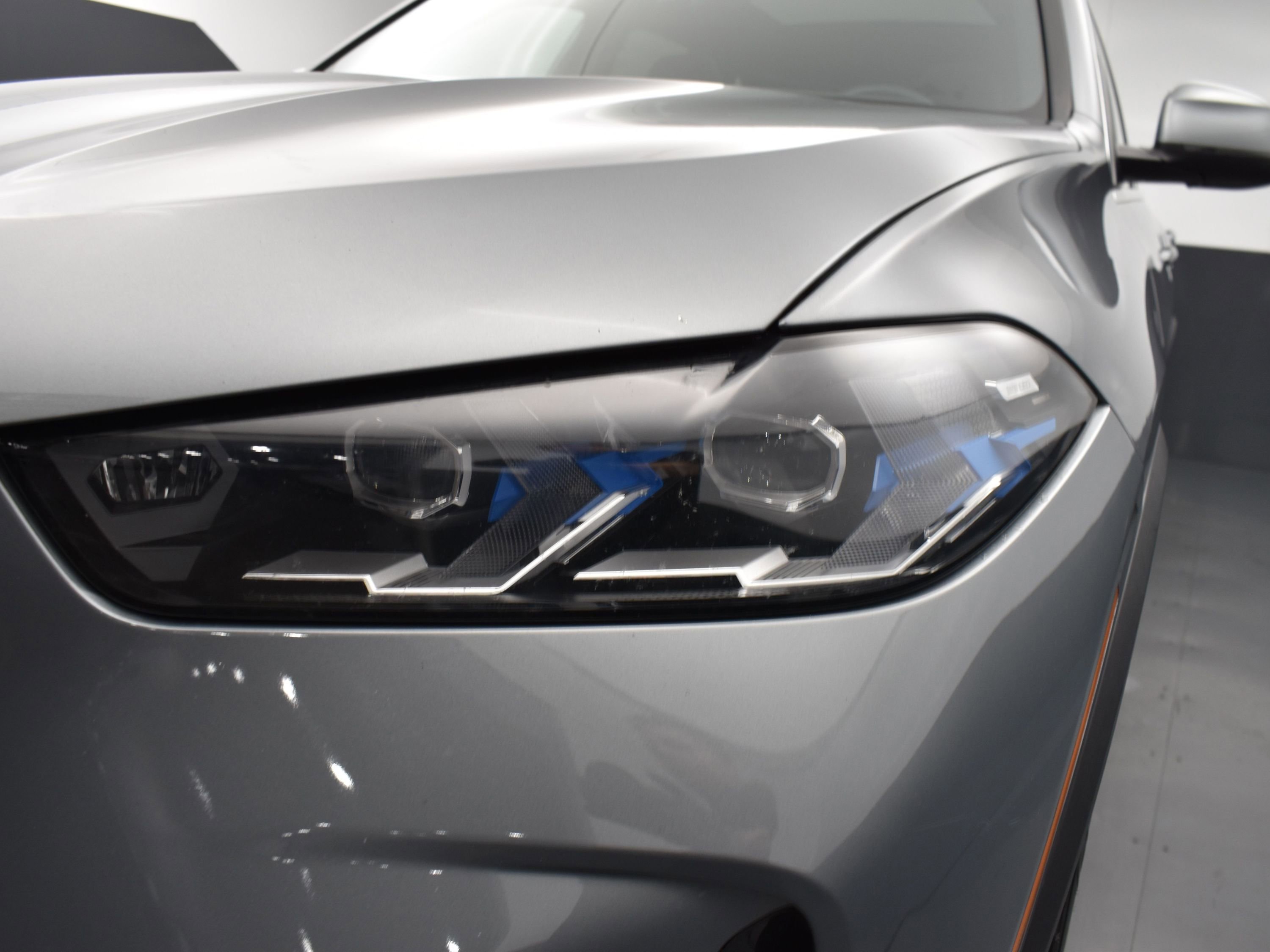 Used 2024 BMW X5 xDrive40i image 5