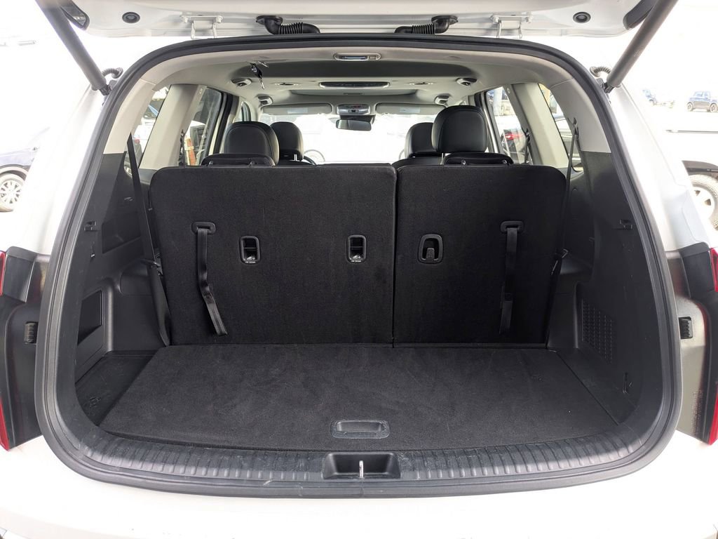 Used 2025 Kia Telluride S image 30