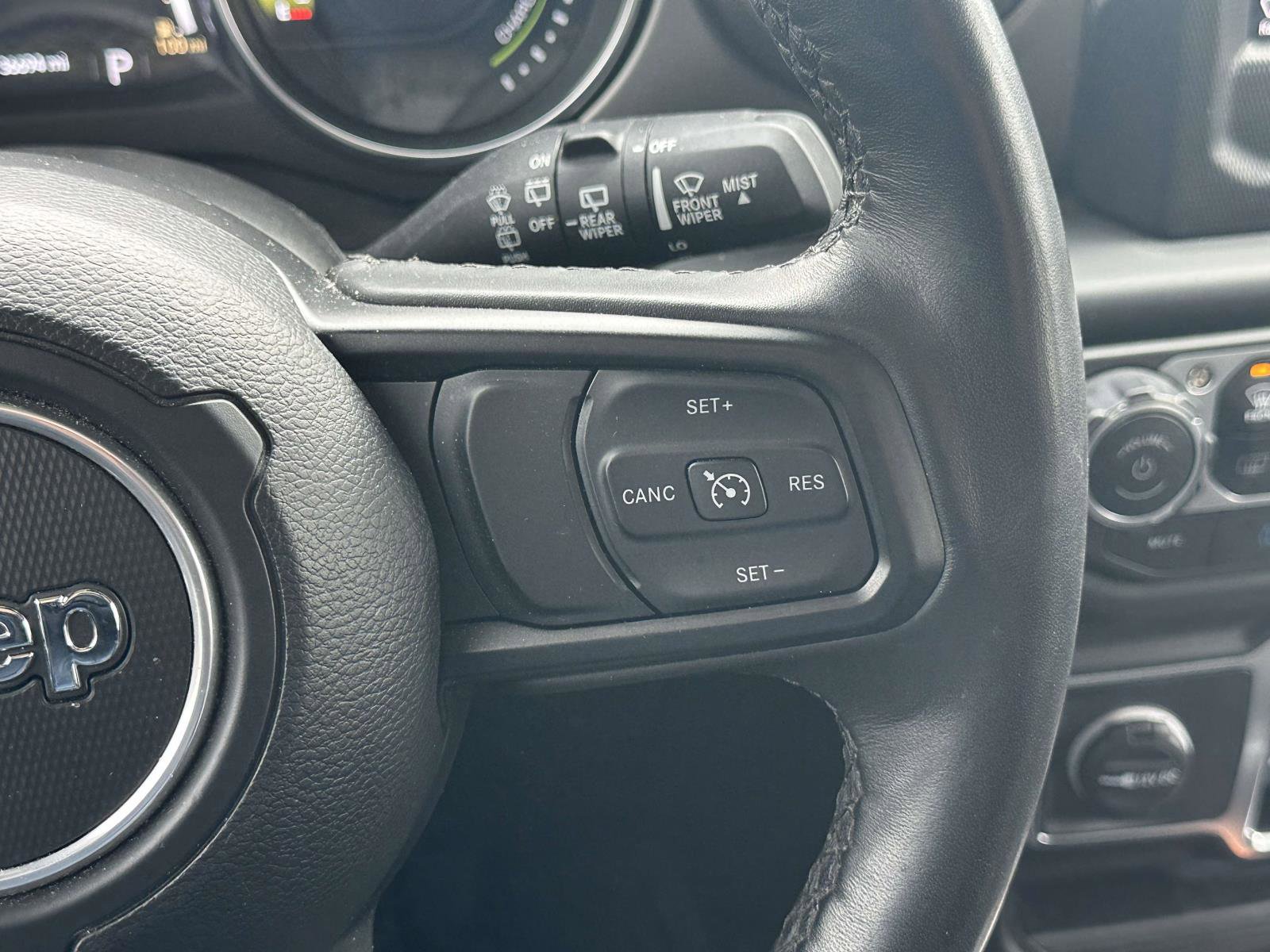 Used 2023 Jeep Wrangler Unlimited w/ Cold Weather Group image 25