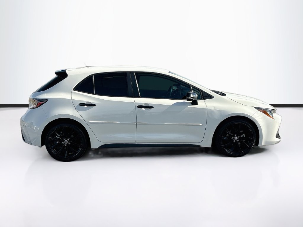 Used 2022 Toyota Corolla SE w/ Carpet Mat Package (TMS) FWD image 4
