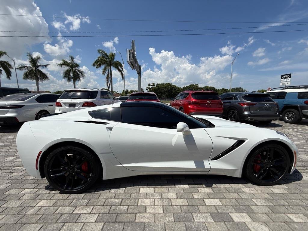 Used 2019 Chevrolet Corvette Stingray Coupe w/ Battery Protection Package RWD image 9