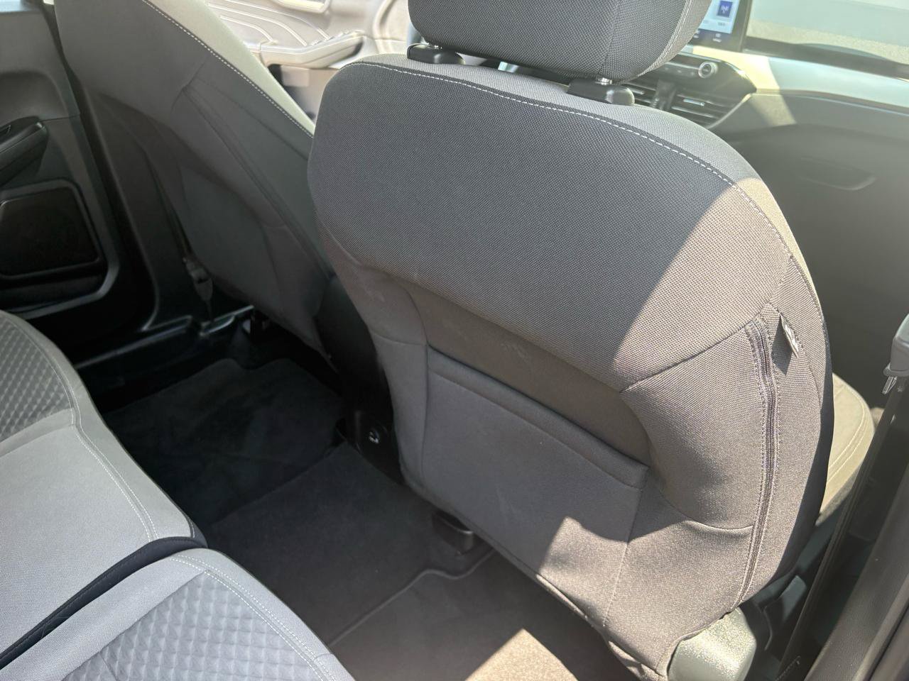 Used 2022 Ford Escape SE AWD/4WD image 45
