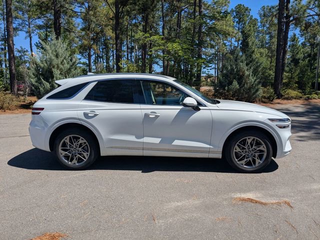 Used 2025 Genesis GV70 2.5T AWD/4WD image 2