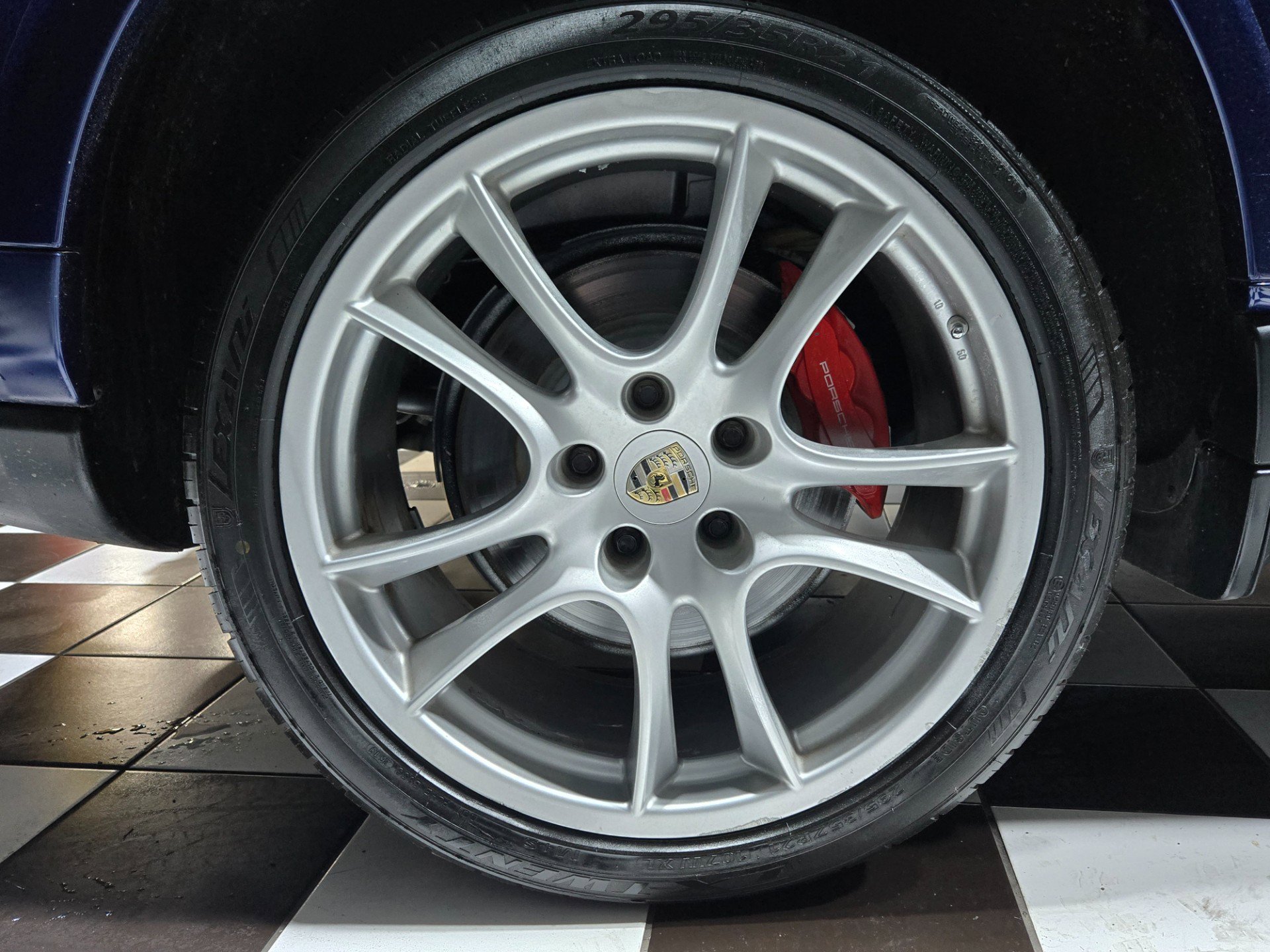 Used 2008 Porsche Cayenne Turbo AWD/4WD image 29