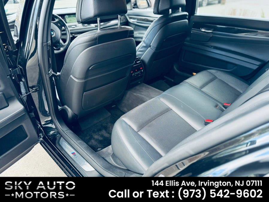 Used 2014 BMW 750Li xDrive AWD/4WD image 11