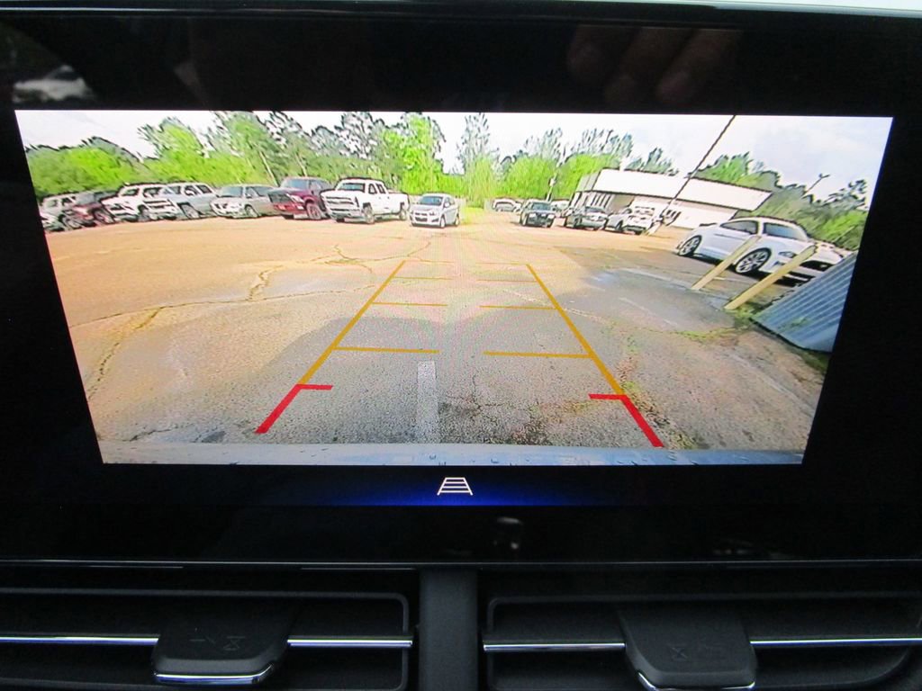 New 2026 Chevrolet Trax RS w/ Driver Confidence Package FWD image 35