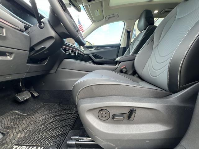 New 2026 Volkswagen Tiguan SE image 12