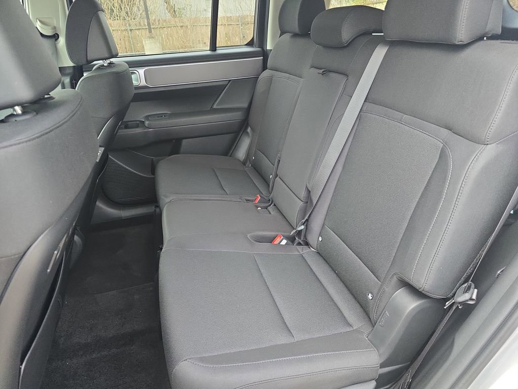 Certified 2026 Hyundai Santa Fe SE FWD image 14