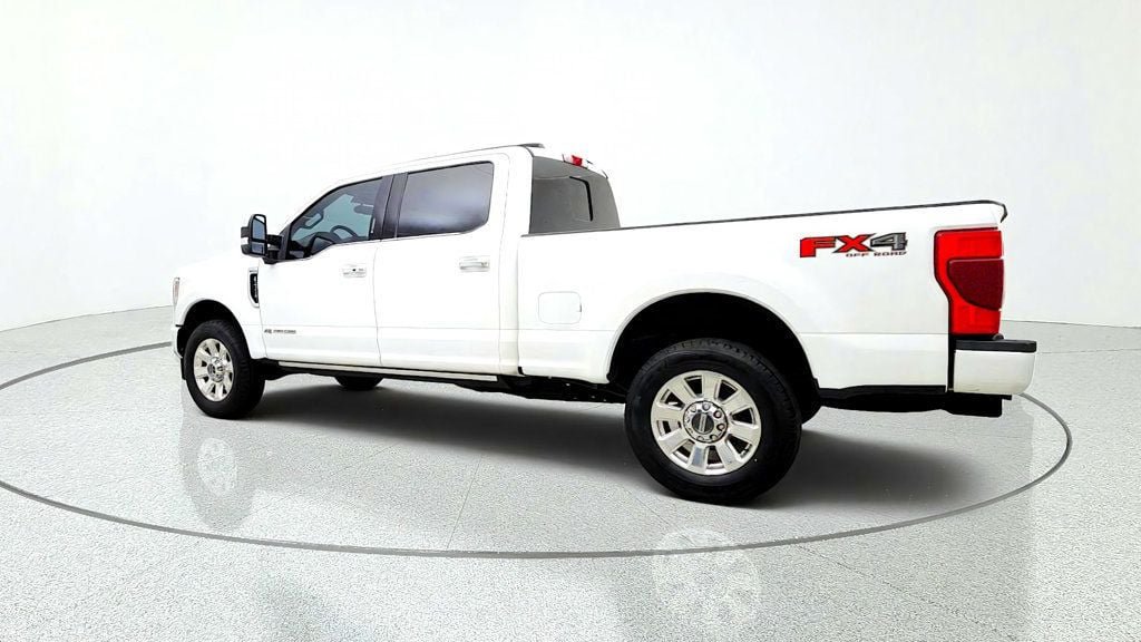Used 2022 Ford F250 Platinum w/ FX4 Off-Road Package AWD/4WD image 7