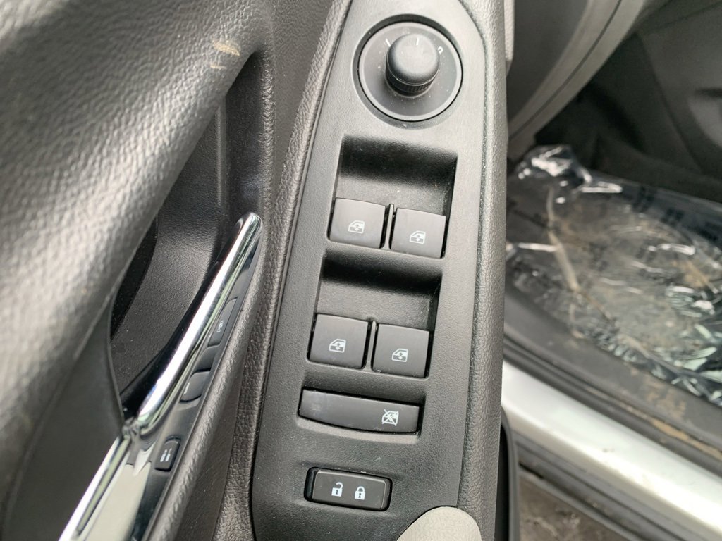 Used 2020 Chevrolet Trax LS w/ Tint and Cruise Package image 22