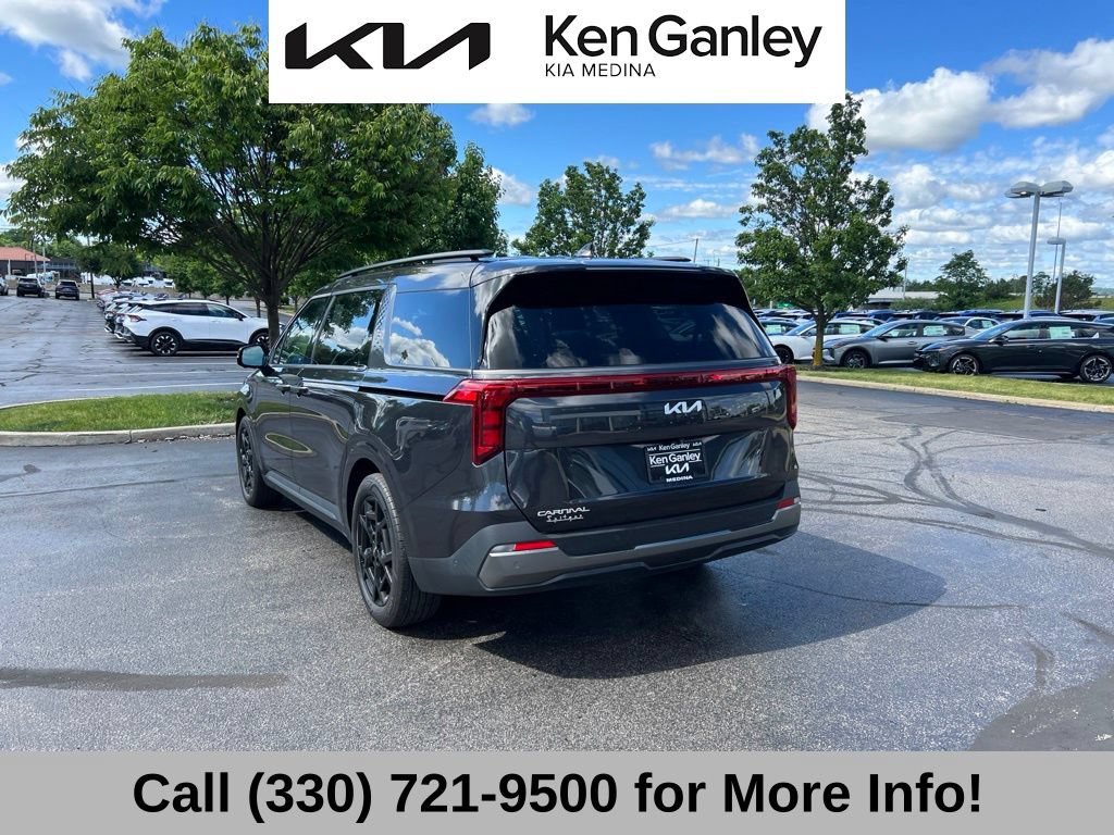 Certified 2025 Kia Carnival SX FWD image 8