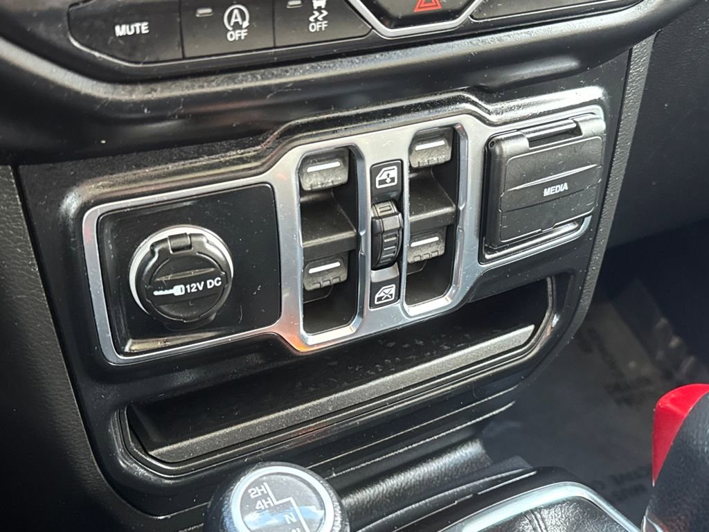 Used 2021 Jeep Wrangler Unlimited Sport image 26
