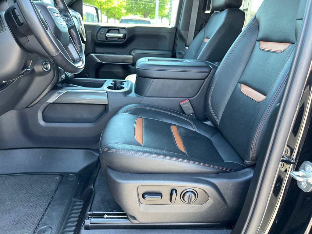 Used 2021 GMC Sierra 1500 AT4 w/ AT4 Premium Package AWD/4WD image 9