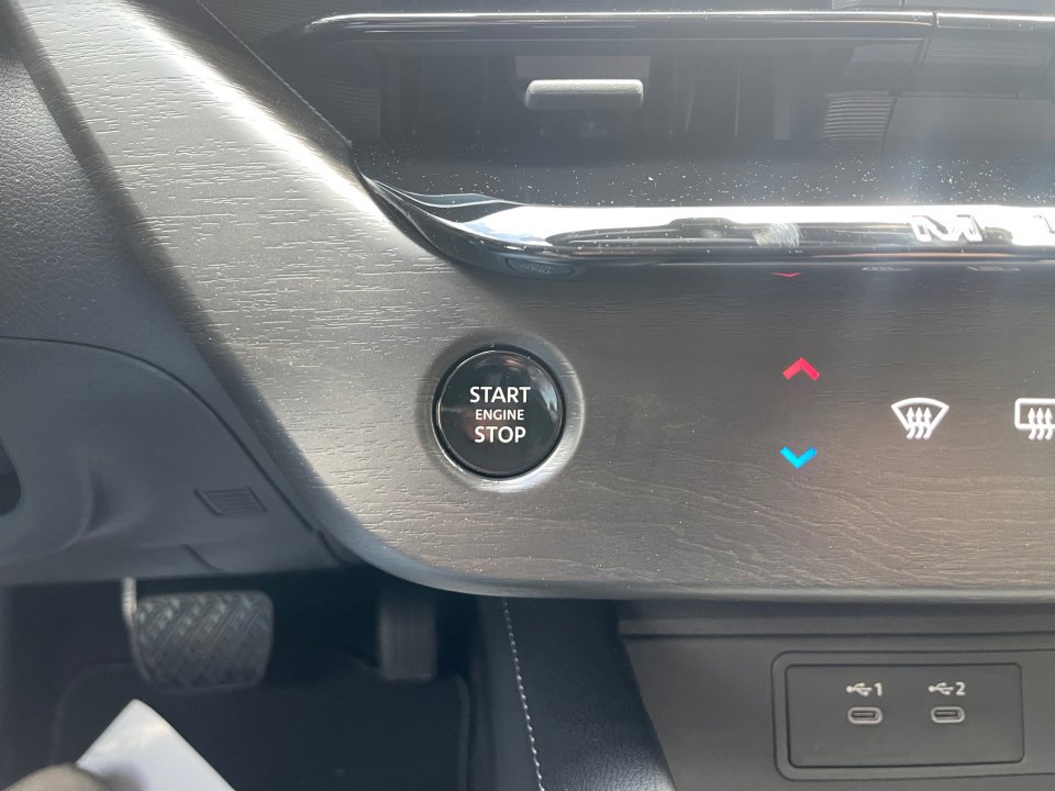 Used 2025 Nissan Murano SL image 20