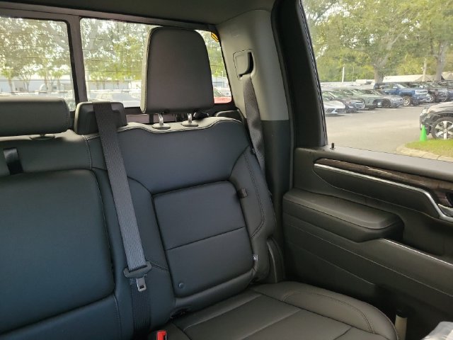 Certified 2025 Chevrolet Silverado 2500 LTZ w/ LTZ Premium Package AWD/4WD image 17