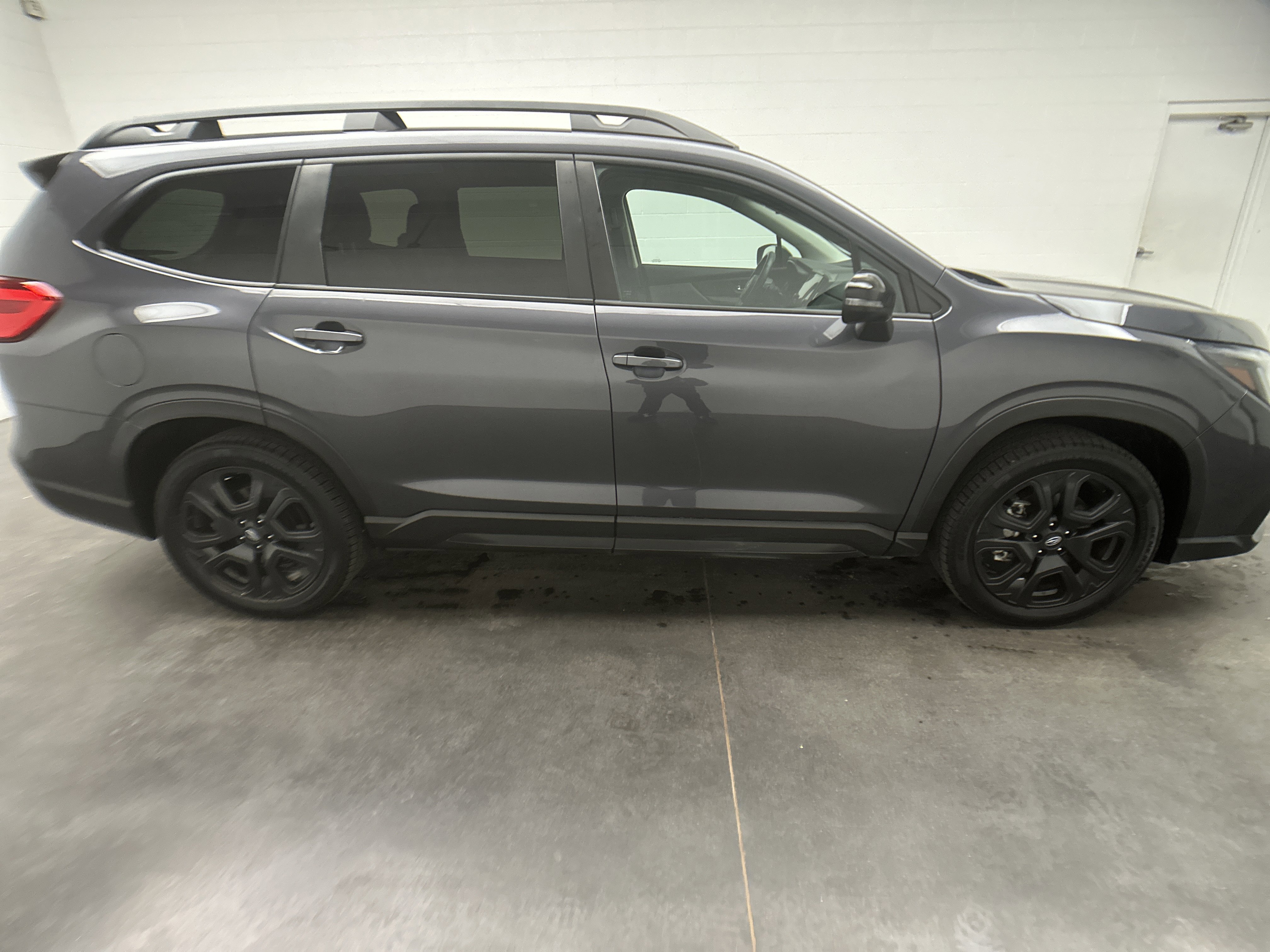 Used 2023 Subaru Ascent Onyx Edition image 44