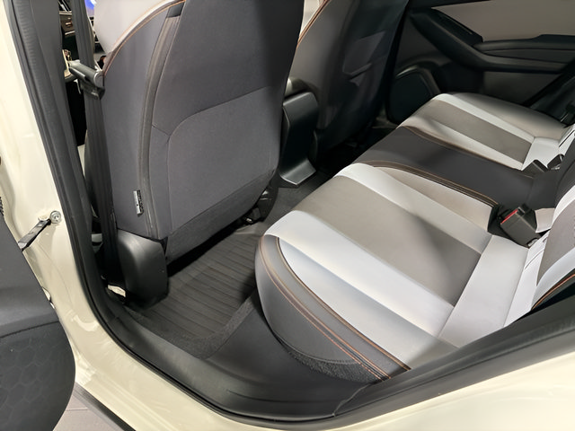 Used 2018 Subaru Crosstrek 2.0i Premium AWD/4WD image 27