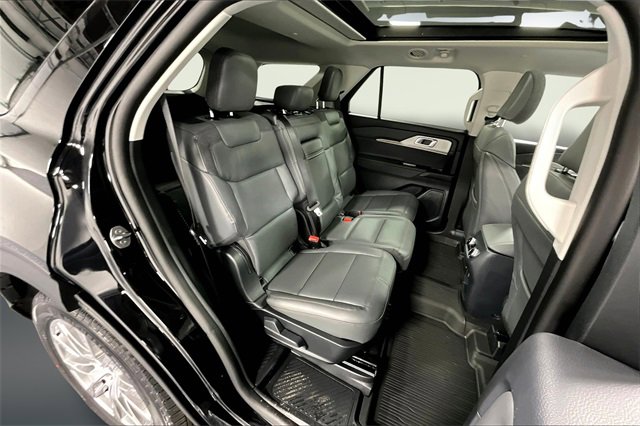 New 2026 Ford Explorer Active image 10