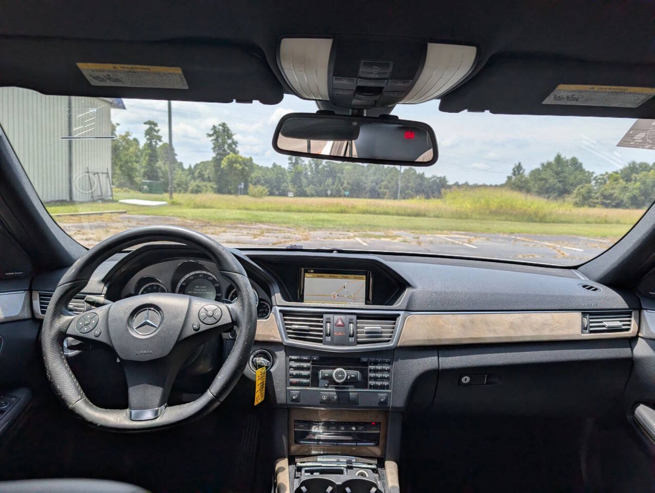Used 2011 Mercedes-Benz E 350 4MATIC Sedan image 36