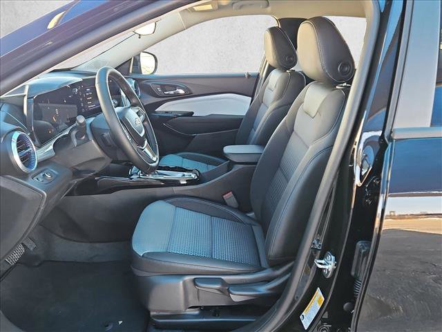 New 2026 Chevrolet Trax LT w/ LT Convenience Package image 4