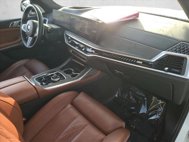 Used 2024 BMW X7 M60i w/ Executive Package image 24