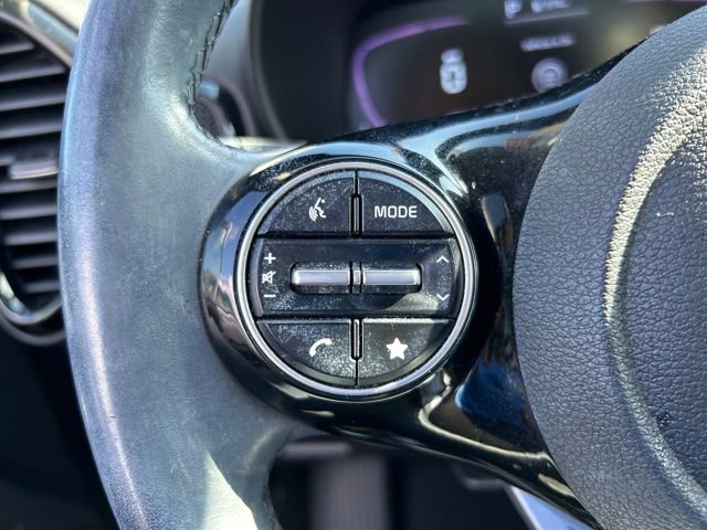 Used 2023 Kia Soul EX image 21