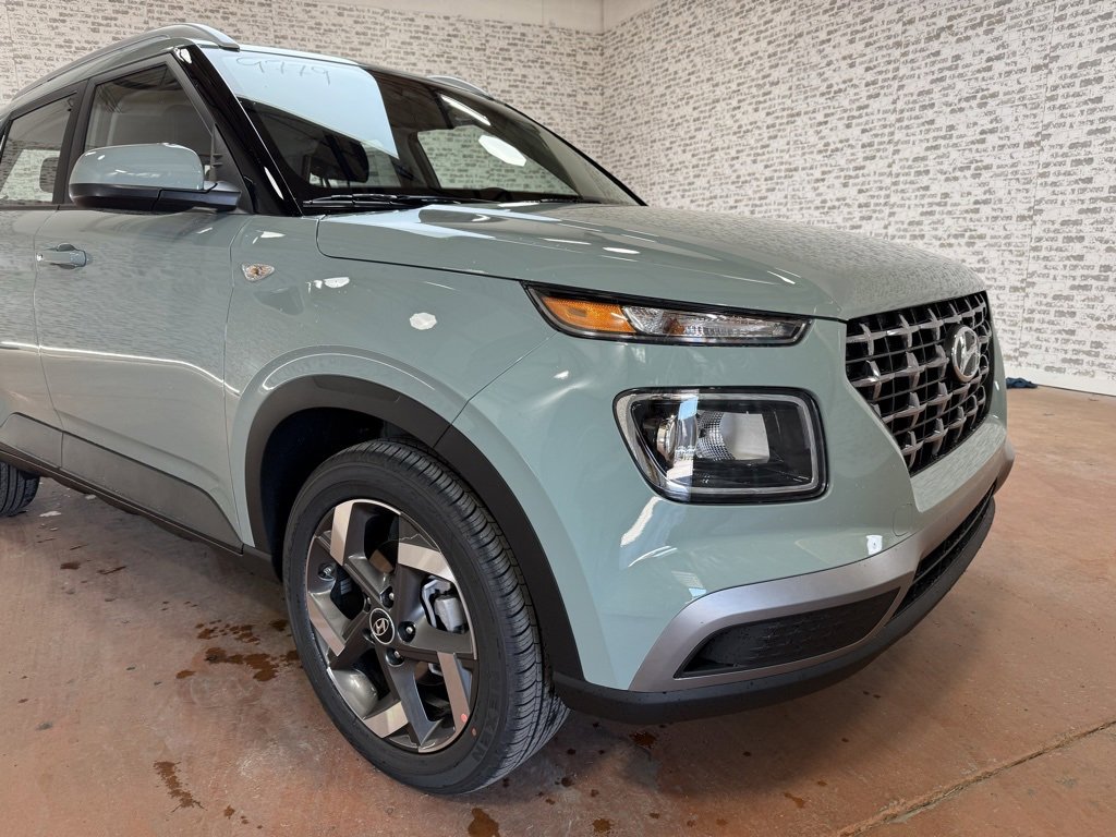 New 2026 Hyundai Venue SEL image 9