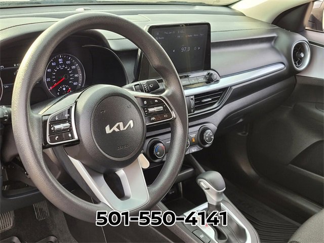 Used 2022 Kia Forte LXS w/ LXS Technology Package image 8