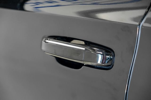 Used 2022 Cadillac Escalade ESV Sport Platinum w/ Heavy-Duty Trailer Package AWD/4WD image 68