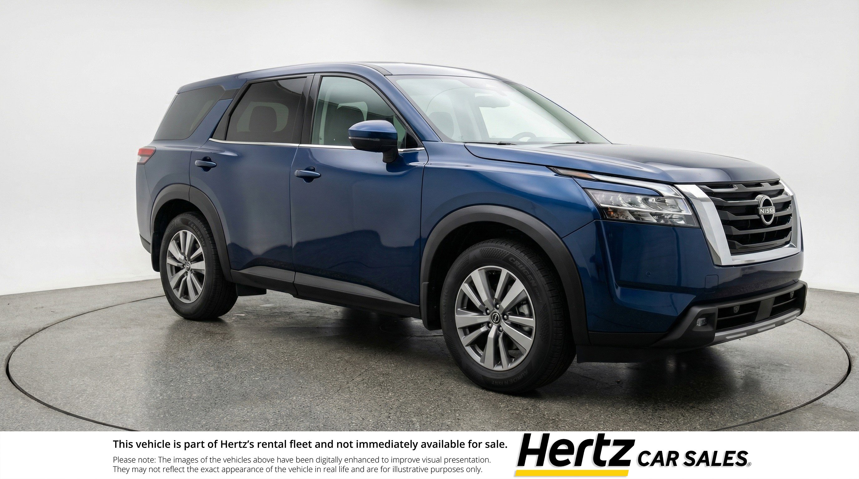 Used 2025 Nissan Pathfinder SV