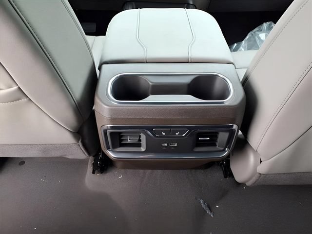 New 2026 Chevrolet Silverado 3500 LTZ w/ LTZ Plus Package AWD/4WD image 15