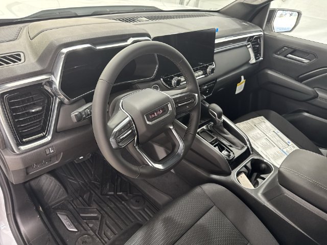 New 2026 GMC Canyon Elevation w/ Convenience Package RWD image 10