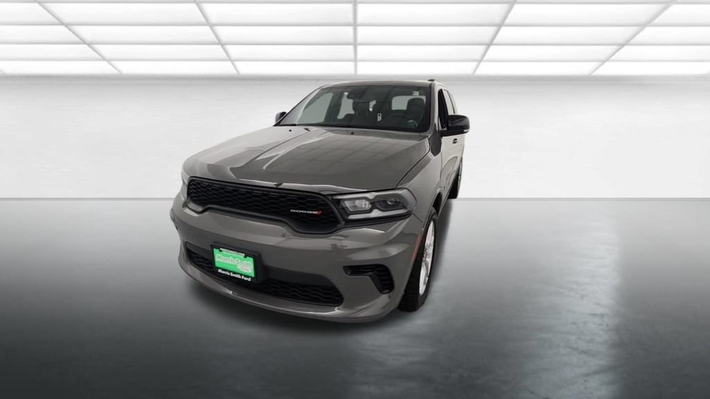 Used 2024 Dodge Durango GT AWD/4WD image 2