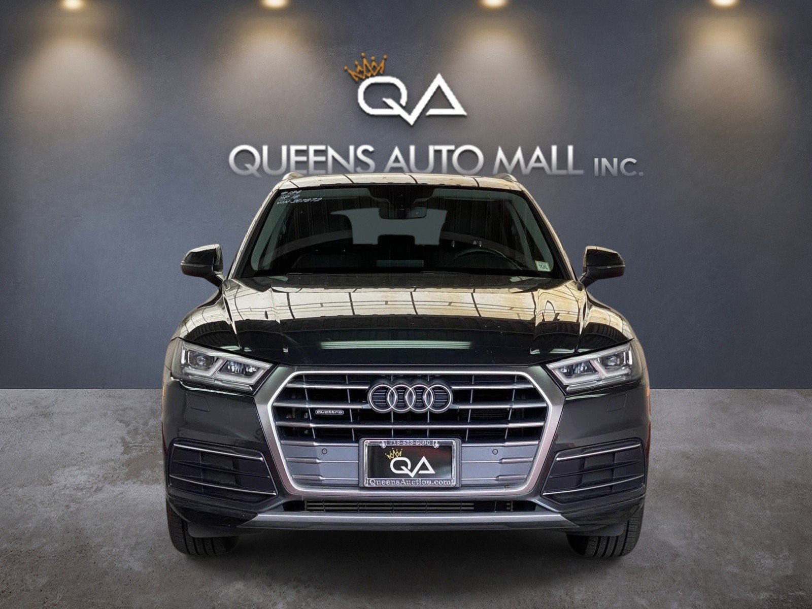 Used 2018 Audi Q5 2.0T Premium Plus w/ Premium Plus Package AWD/4WD image 2