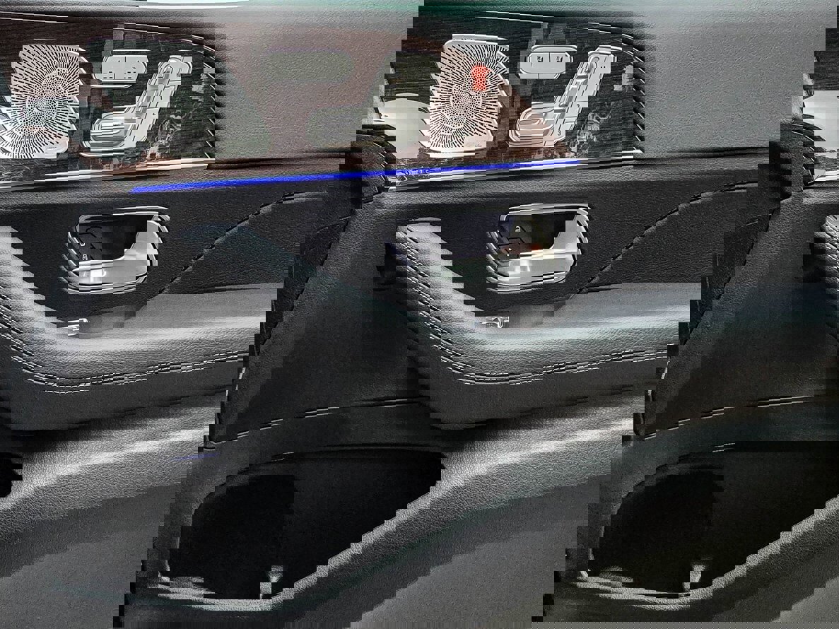 New 2026 Mercedes-Benz GLE 450 4MATIC image 36