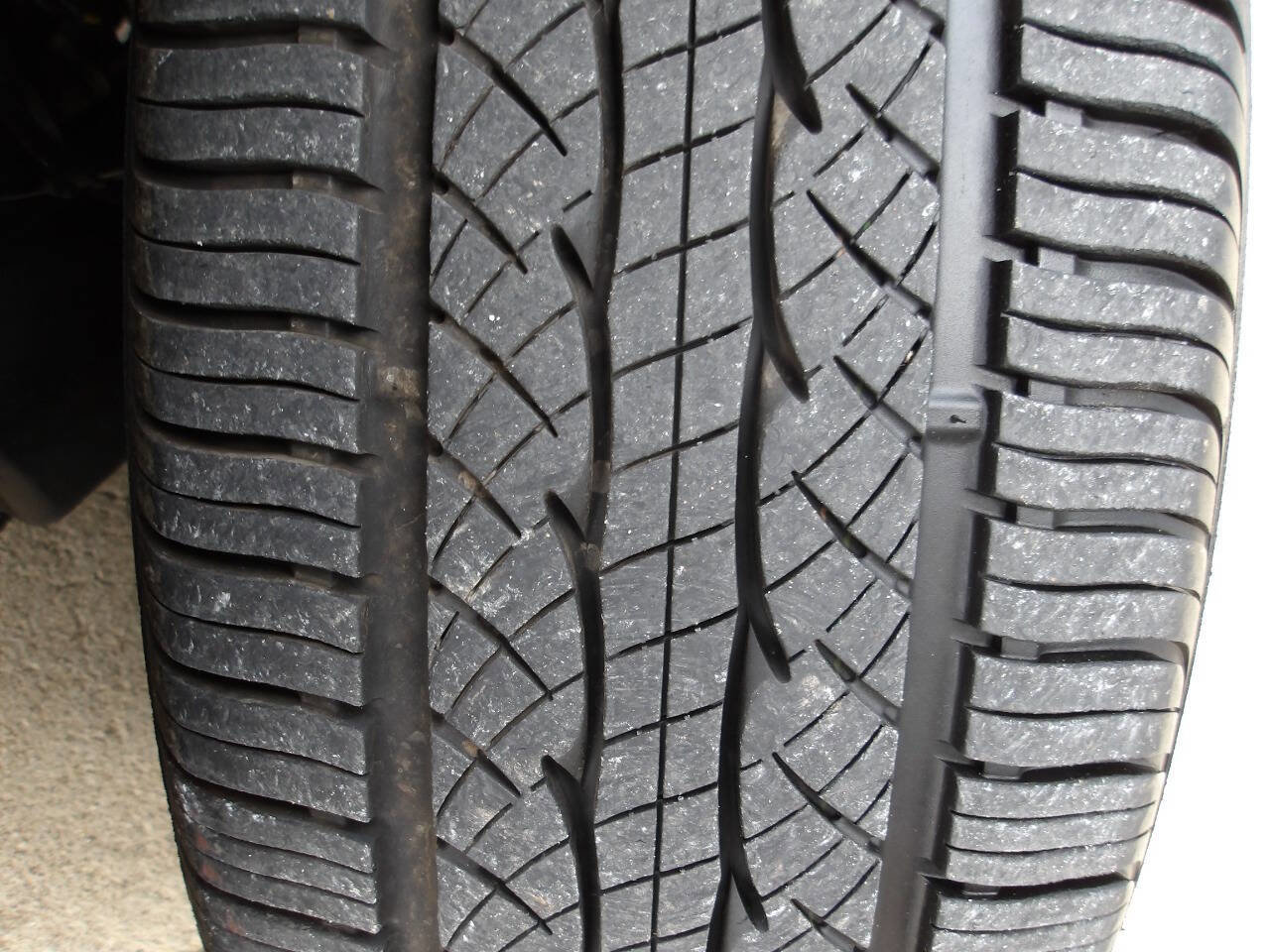 Used 2011 GMC Terrain SLT image 9