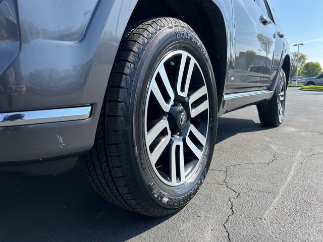 Used 2022 Toyota 4Runner Limited image 12